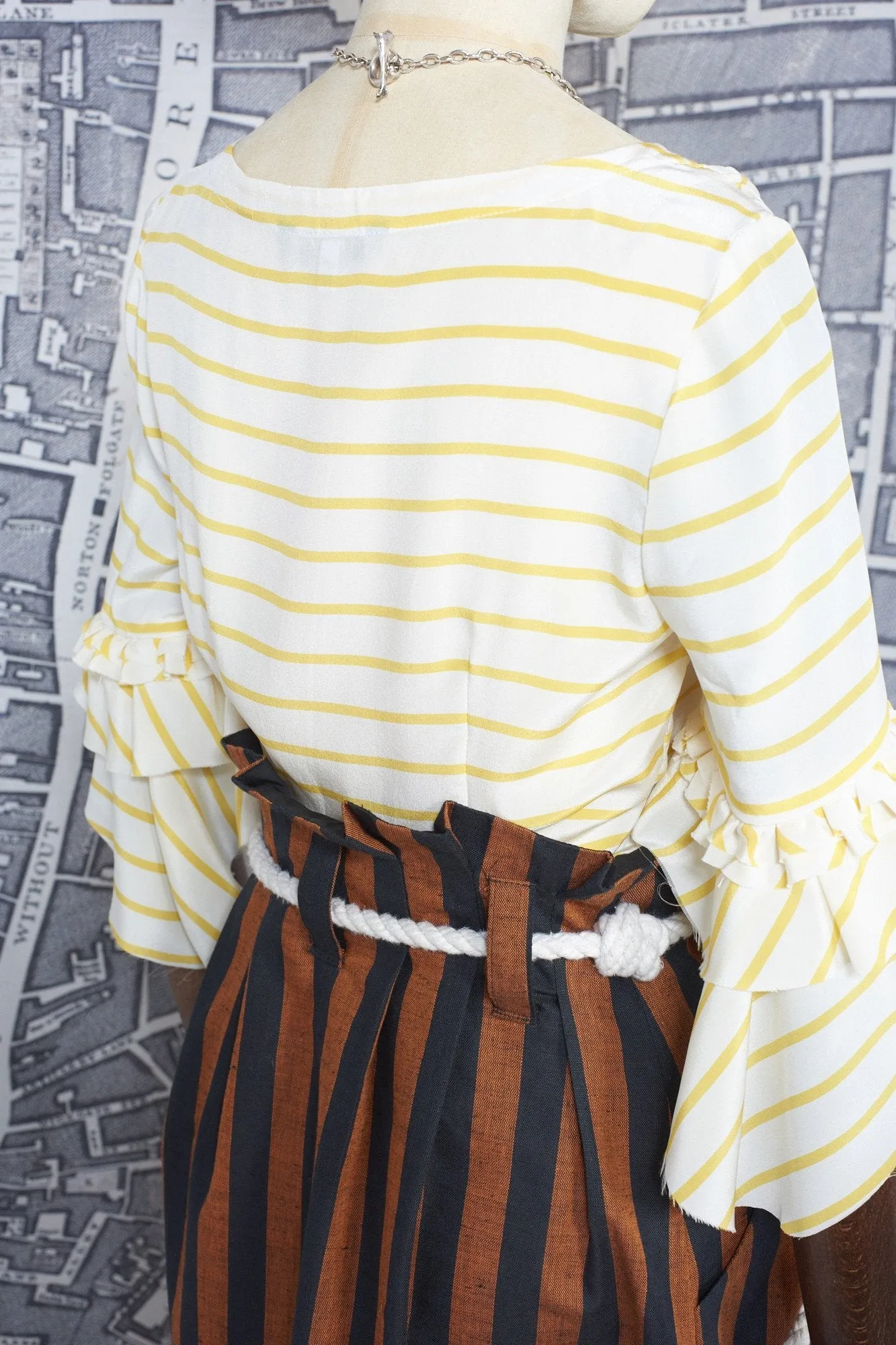 BERGERE BLOUSE IN YELLOW SILK